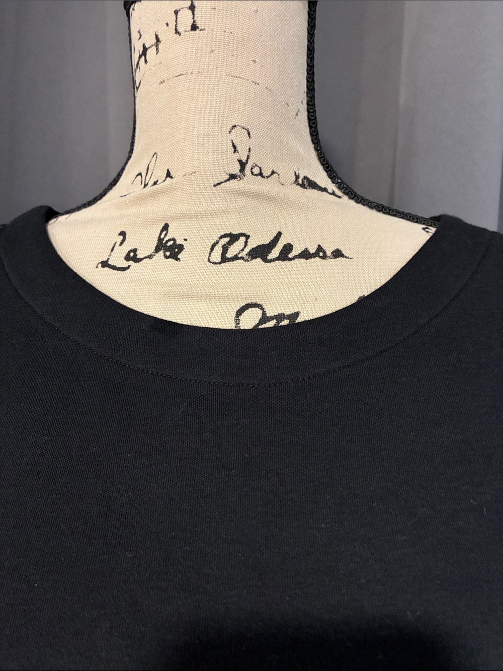 Time and Tru Black Puff Sleeve Short Sleeve Tee - Picture 6 of 10